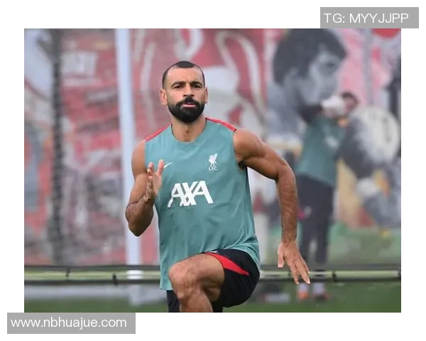 英超联赛中的光头足球明星盘点及他们的精彩表现分析 英超联赛中的光头足球明星盘点及他们的精彩表现分析