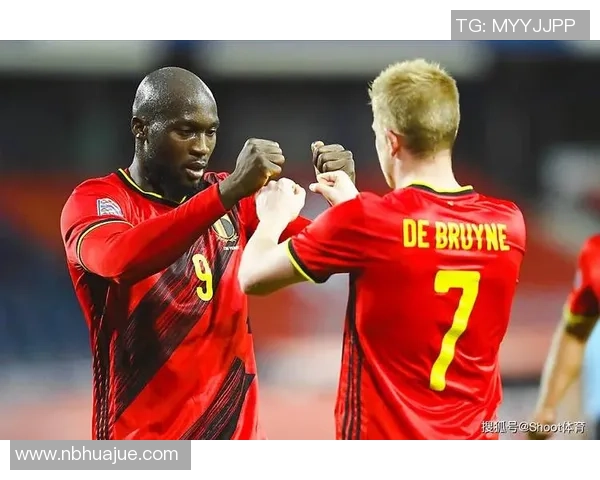 重庆篮球队在世界锦标赛积分榜上以61分稳居第一名展现强劲实力 重庆篮球队在世界锦标赛积分榜上以61分稳居第一名展现强劲实力