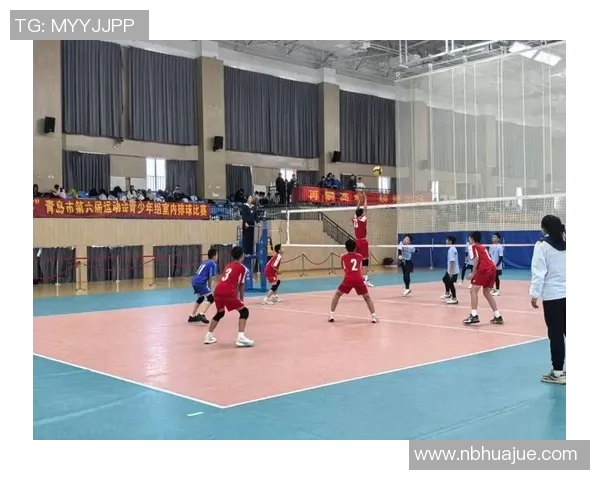 重庆排球队在锦标赛中的团队协作展现出卓越的竞技精神与默契配合 重庆排球队在锦标赛中的团队协作展现出卓越的竞技精神与默契配合